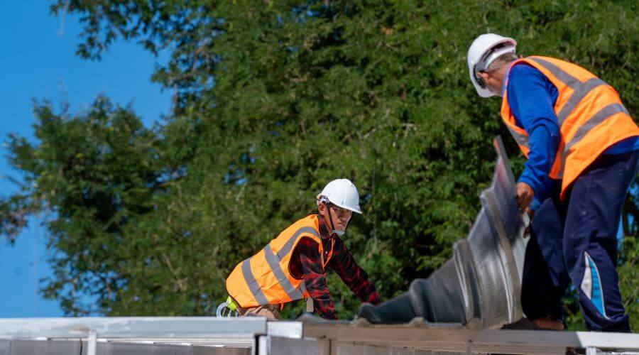 Professional gutter cleaning in Barre, VT